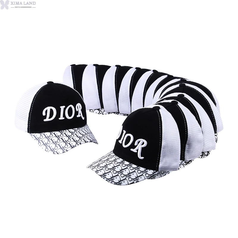 کلاه نقابدار پشت تور مخمل گلدوزی طرح DIOR
